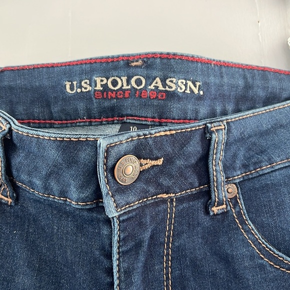 U.S POLO ASSN. Size 10 - Picture 3 of 8